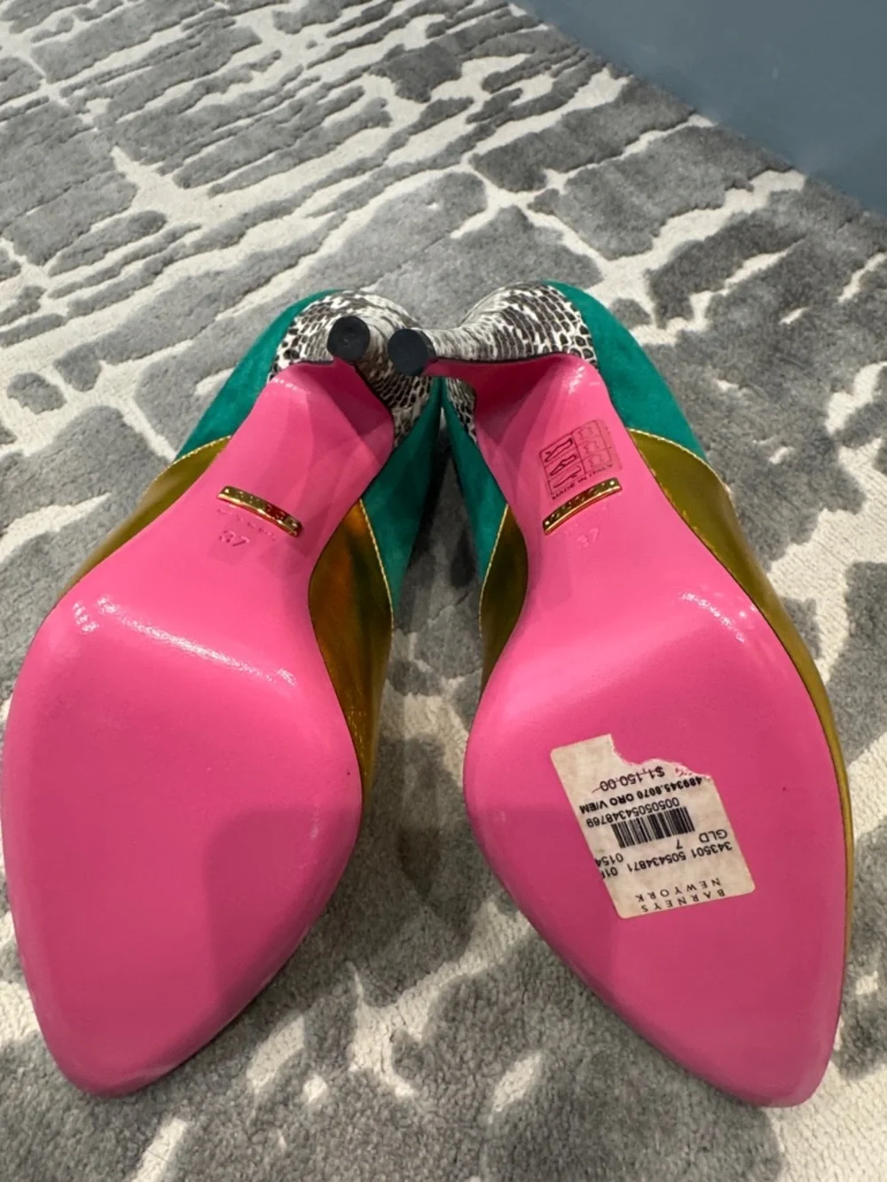 Gucci Gold and Teal Mixed-Material Stiletto Pumps. Never worn - Picture 4 of 9